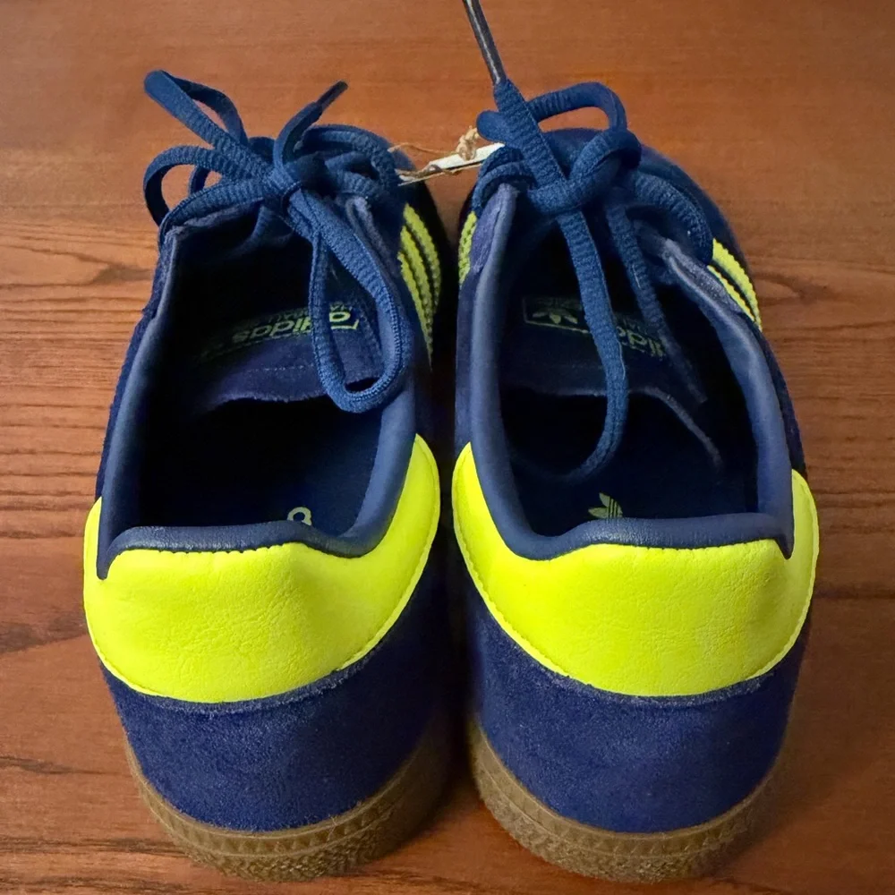 Adidas Originals Handball Spezial Shoes - Picture 5 of 6